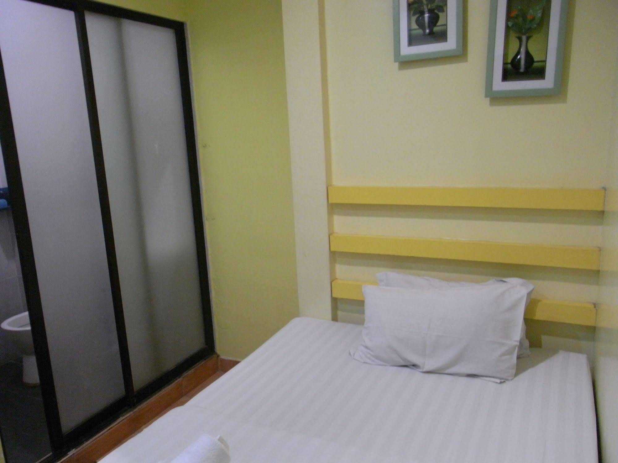 Rest & Go Hotel Shah Alam @ Uitm & Hospital Shah Alam Eksteriør billede